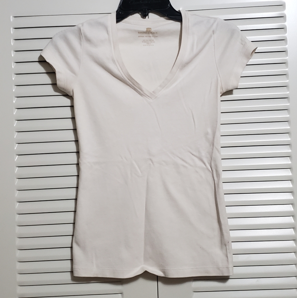 Banana Republic V-neck